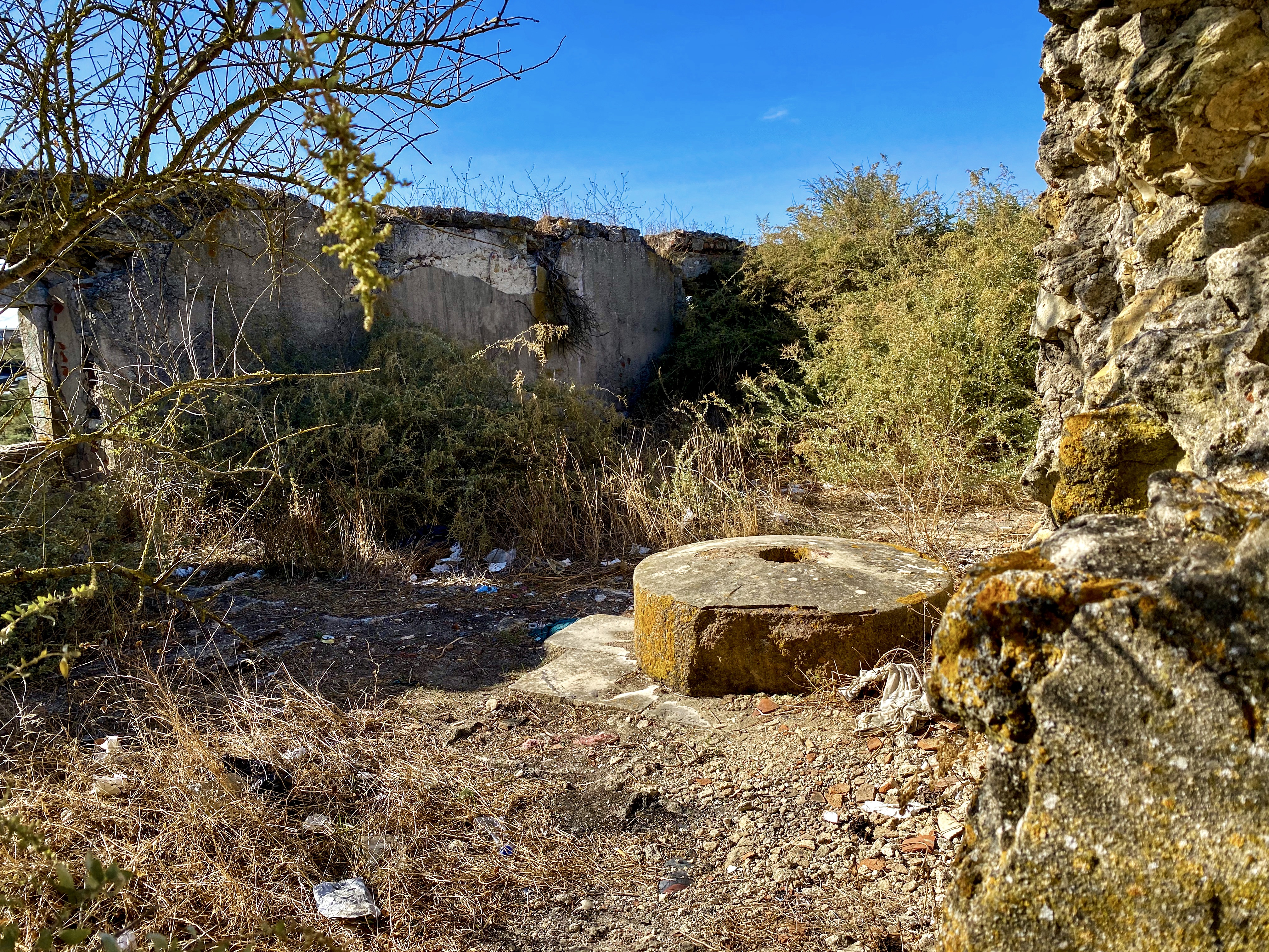 Interior do Moinho de Maré da Lançada (foto: Pedro S Bello, CC BY-SA 4.0)